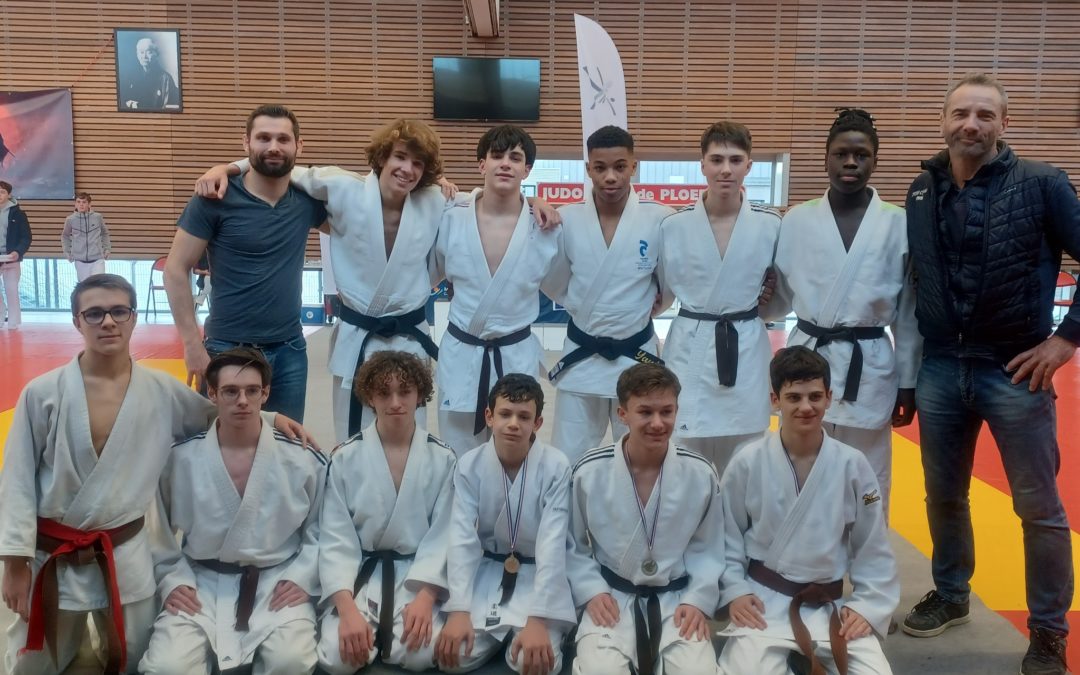 QUATORZE PODIUMS POUR LE JUDO CLUB 56.